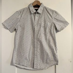 Men’s Red Solo Cup Pattern Button Down Party Shirt Size Small